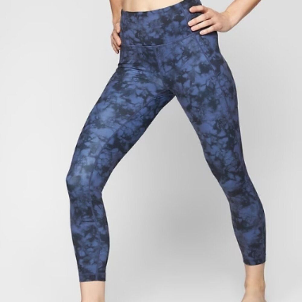 Like New! Athleta Tie Dye Salutation 7/8 Tight In Powervita™ Navy/Stormy Sky  S